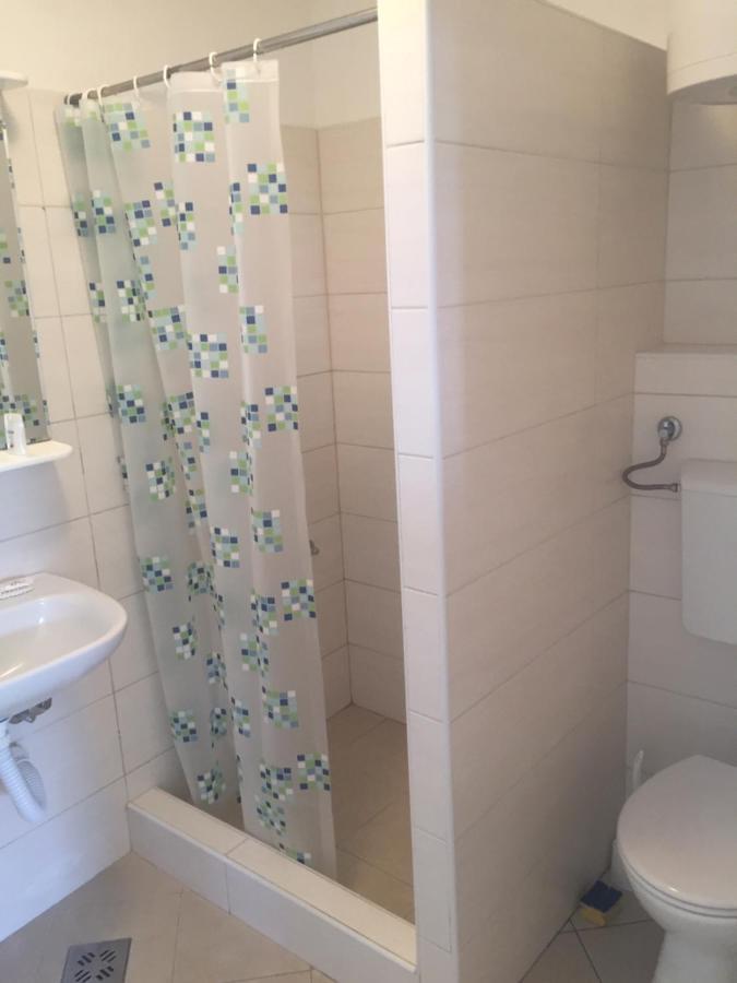 Apartment Perla - 150M From The Sea نوفي فينودولسكي المظهر الخارجي الصورة
